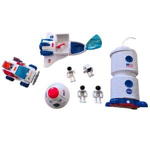 Astro Venture Space Shuttle Toy Plastic Spaceship & Rover lights sound works